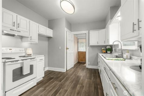 4232 Rucker Avenue Everett WA 98203