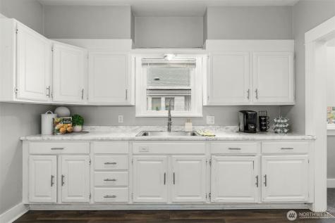 4232 Rucker Avenue Everett WA 98203