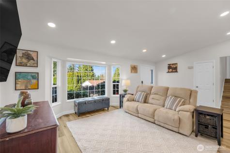 4926 120th Place SE Everett WA 98208