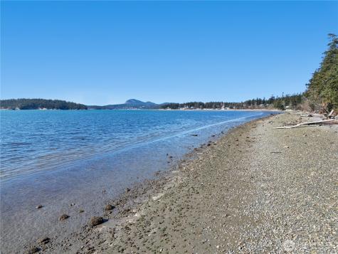 17546 Tonkon View Lane La Conner WA 98257