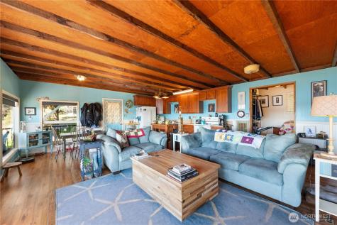 17546 Tonkon View Lane La Conner WA 98257
