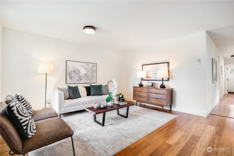 10242 3rd Avenue Sw Seattle WA 98146