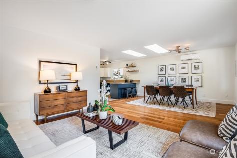 10242 3rd Avenue Sw Seattle WA 98146