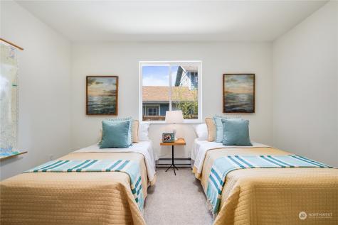 10242 3rd Avenue Sw Seattle WA 98146