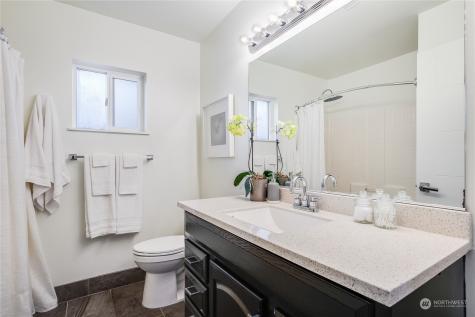 10242 3rd Avenue Sw Seattle WA 98146