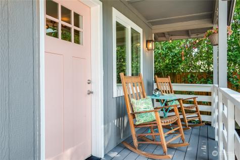 10242 3rd Avenue Sw Seattle WA 98146