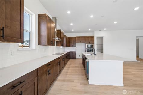 913 Sawyer Avenue Buckley WA 98321