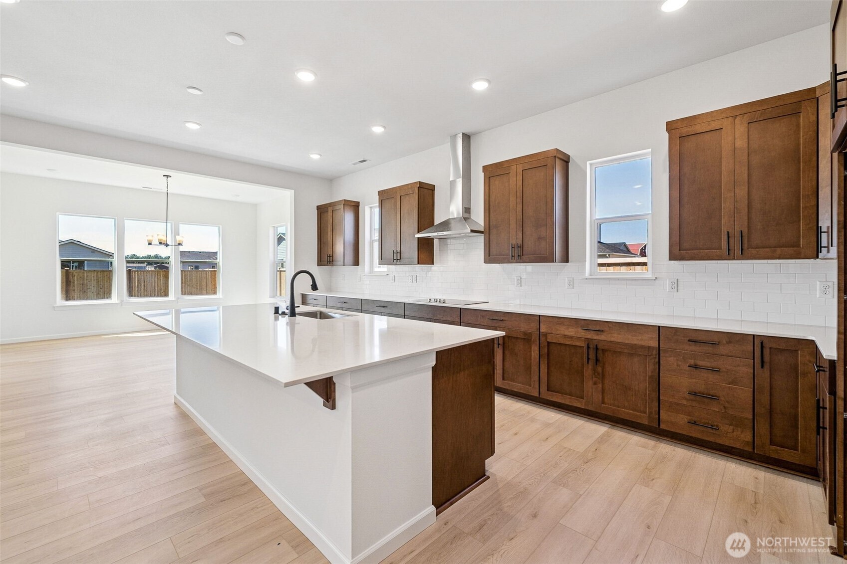 913 Sawyer Avenue Buckley WA 98321