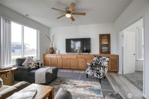 1415 Storm King Avenue SW Ocean Shores WA 98569