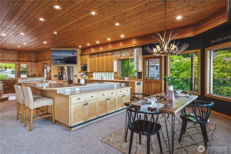 5138 Anglers Haven Drive Oak Harbor WA 98277