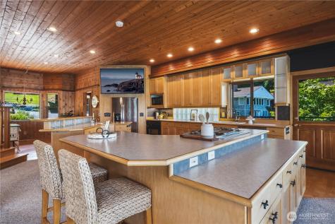5138 Anglers Haven Drive Oak Harbor WA 98277