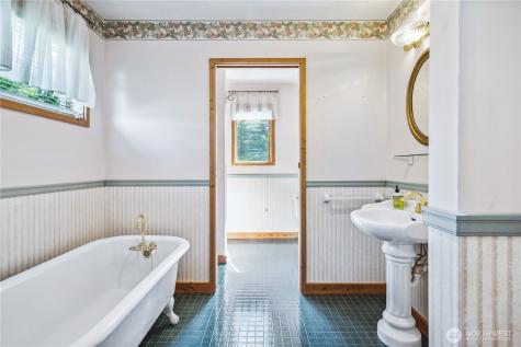 5138 Anglers Haven Drive Oak Harbor WA 98277