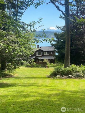 5138 Anglers Haven Drive Oak Harbor WA 98277