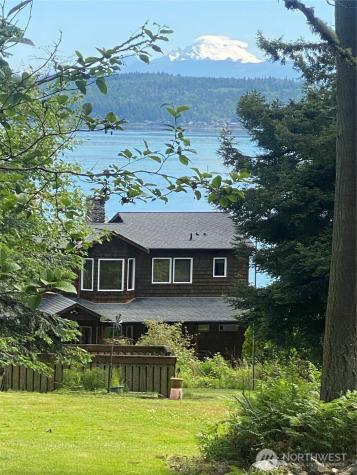 5138 Anglers Haven Drive Oak Harbor WA 98277