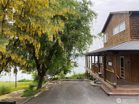 5138 Anglers Haven Drive Oak Harbor WA 98277