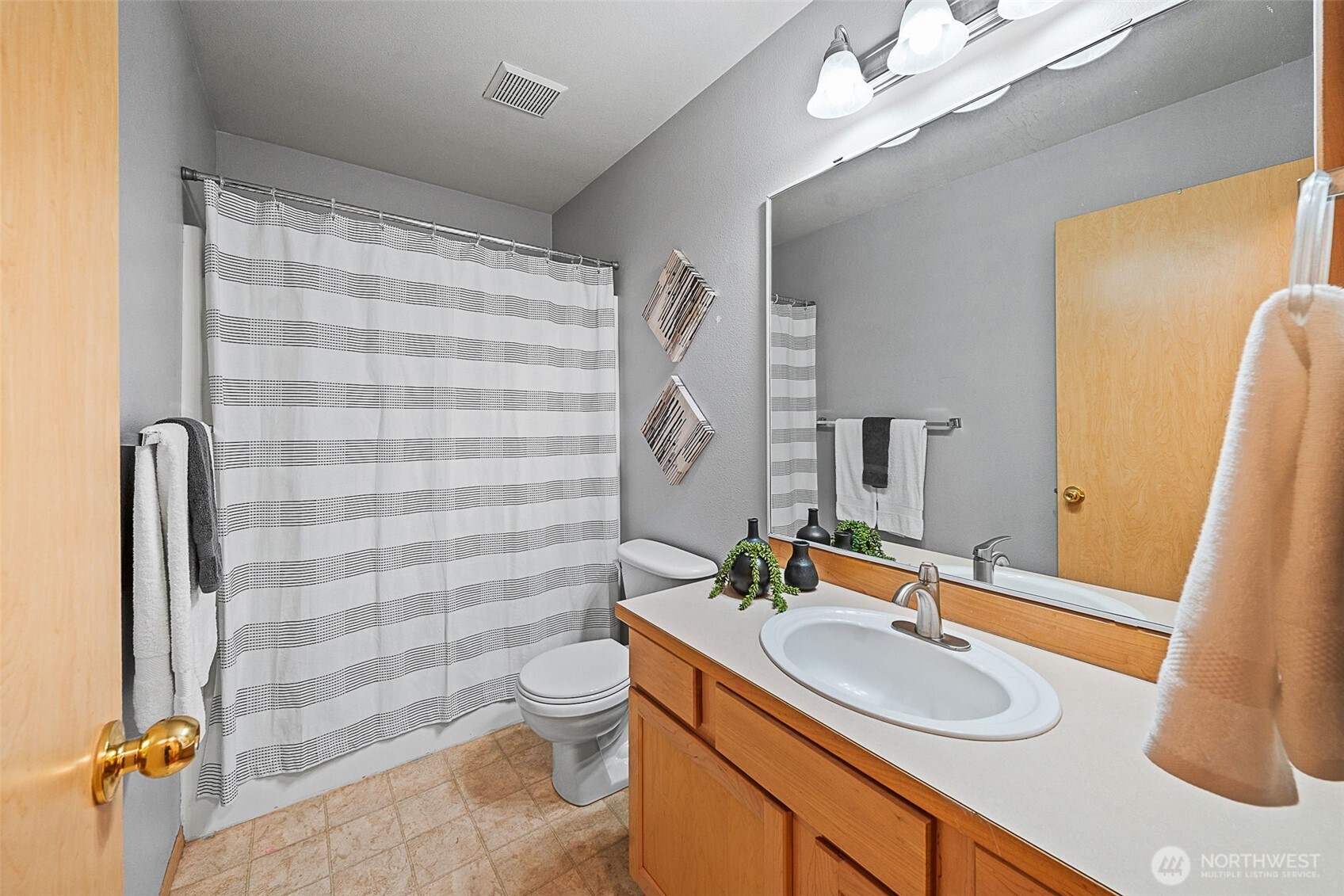 513 Bungalow Drive NW Olympia WA 98502