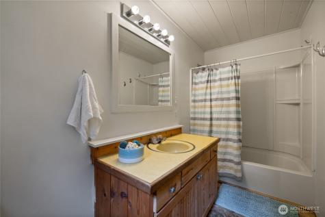 17426 SE 60th Street Bellevue WA 98006