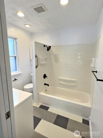 514 S 48 Street Tacoma WA 98408