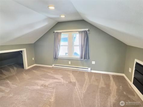 514 S 48 Street Tacoma WA 98408