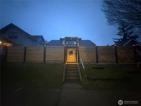 514 S 48 Street Tacoma WA 98408