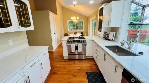 10003 SE 192nd Street Renton WA 98055