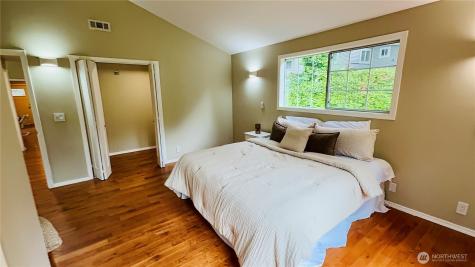 10003 SE 192nd Street Renton WA 98055