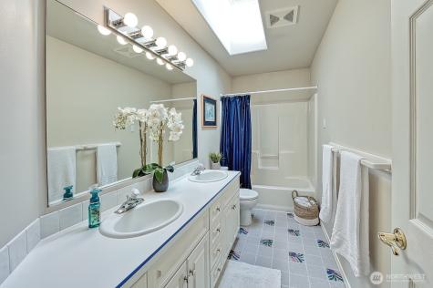 8091 Kispiox Road Blaine WA 98230