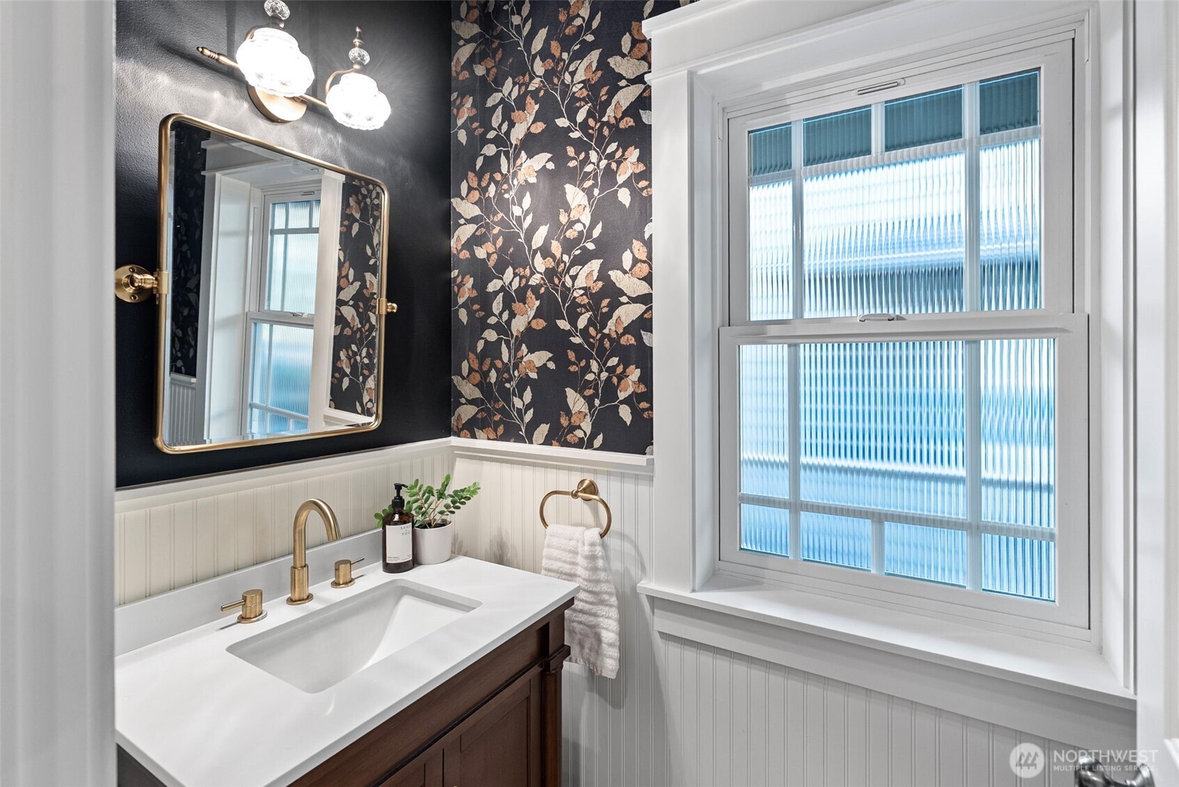 283 Shorewood Court Fox Island WA 98333