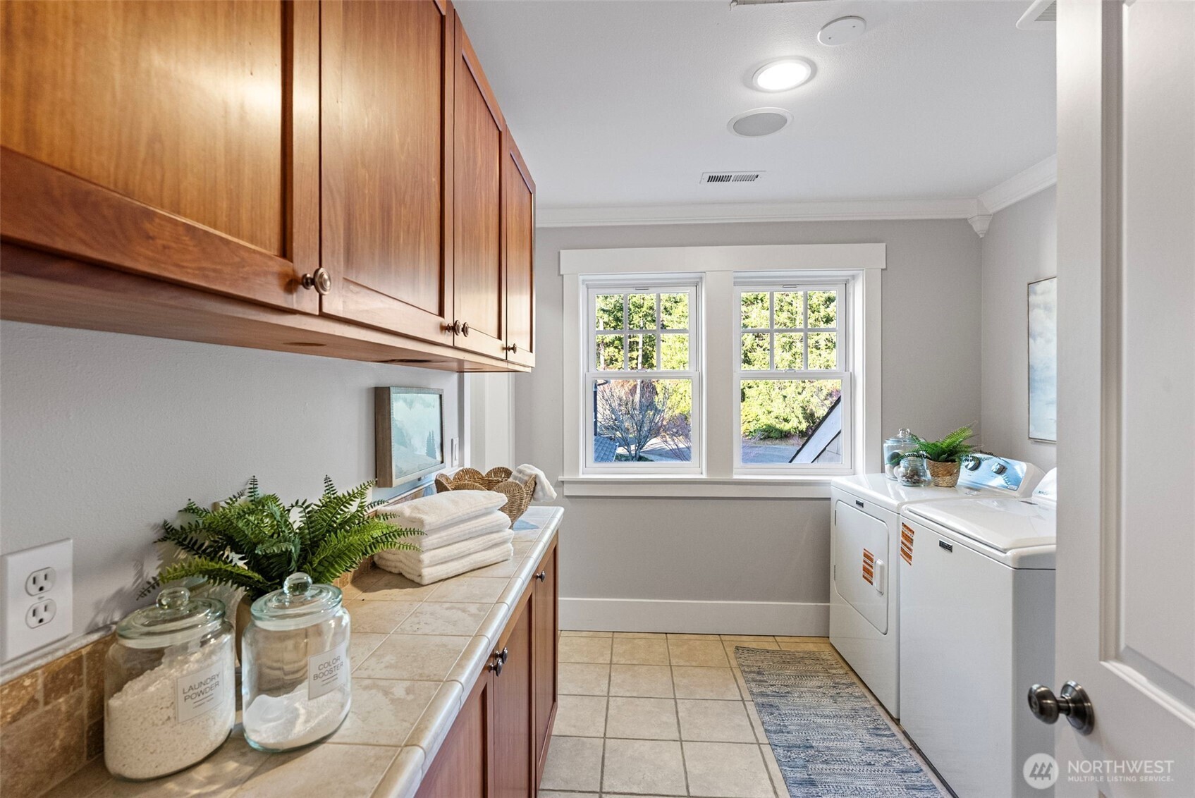 283 Shorewood Court Fox Island WA 98333