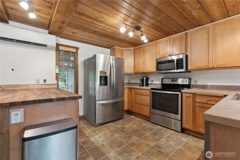 41371 N Shore Lane Concrete WA 98237