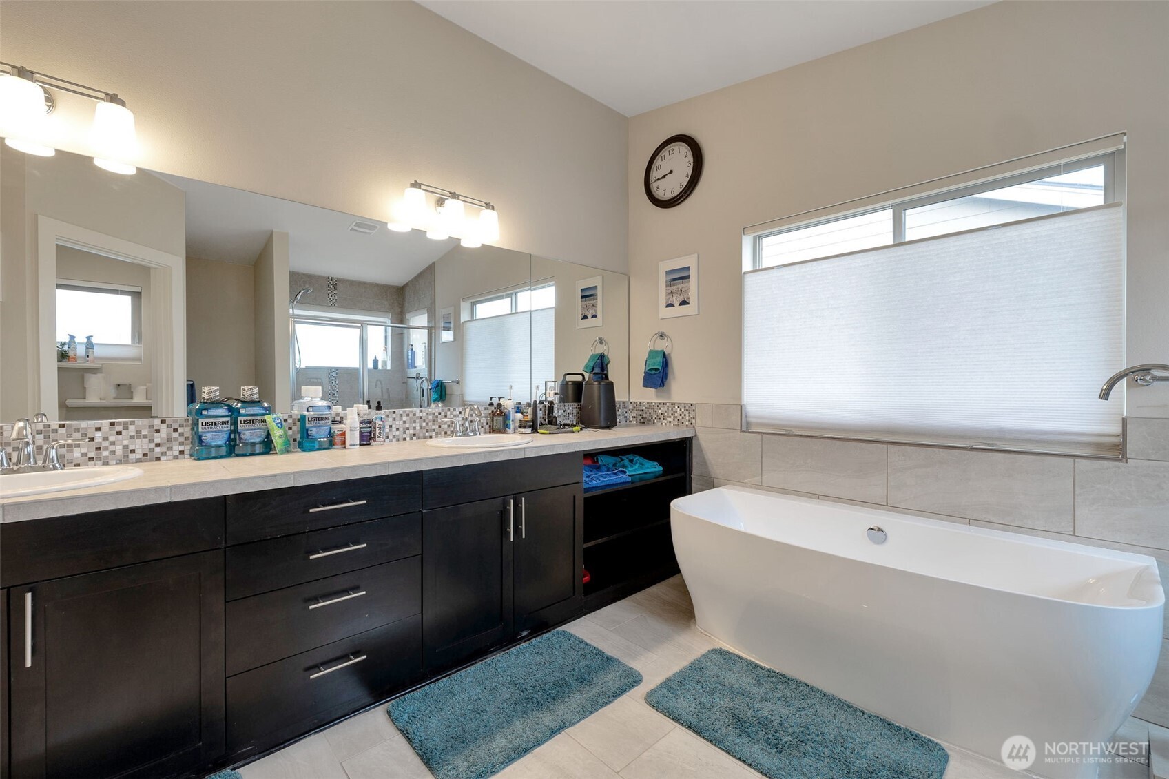 15817 SE 252nd Place Covington WA 98042
