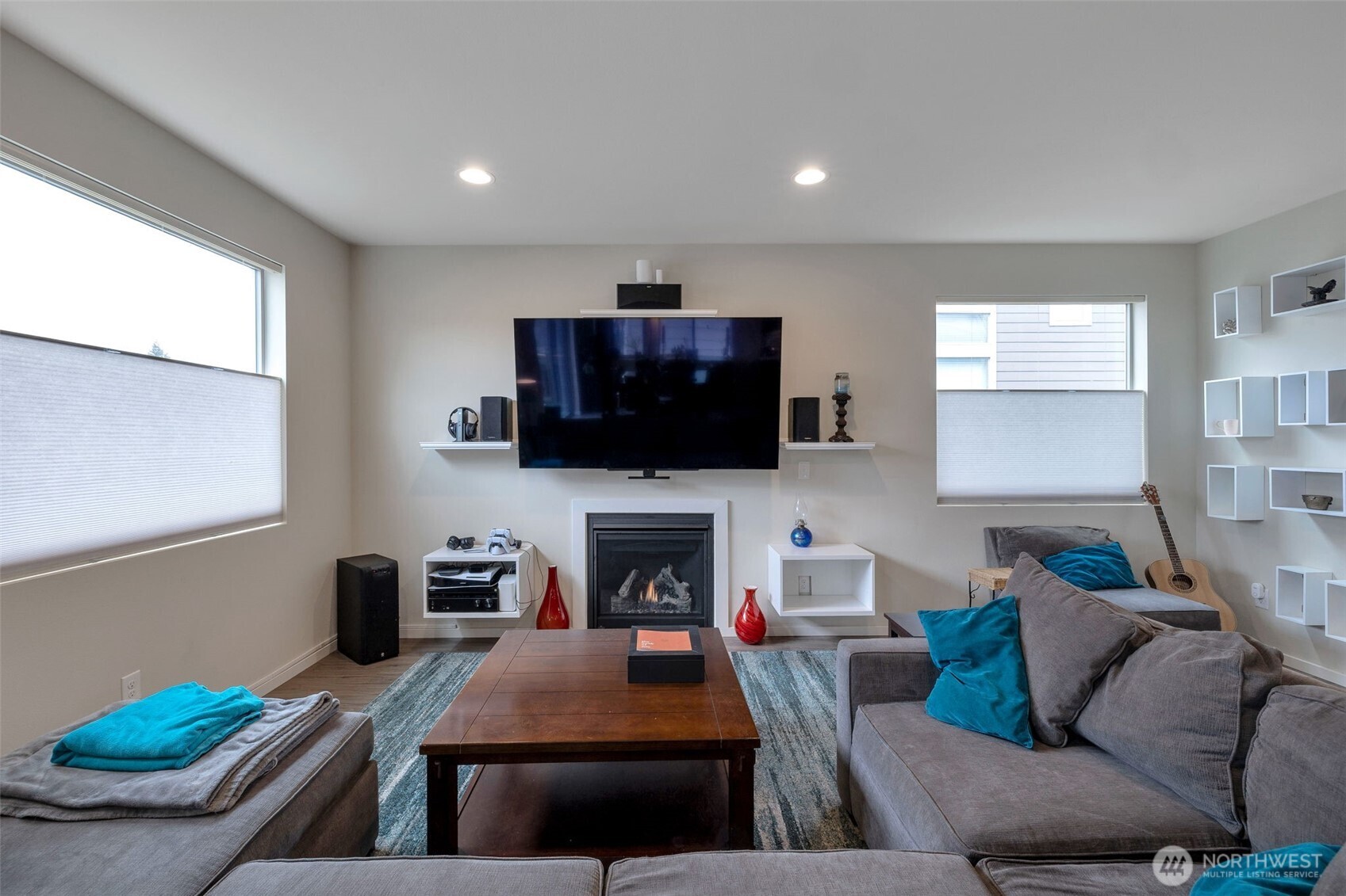15817 SE 252nd Place Covington WA 98042