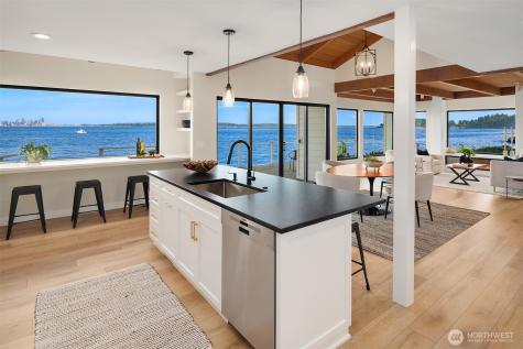 4692 Rockaway Beach Road NE Bainbridge Island WA 98110