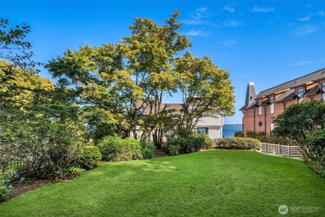 4692 Rockaway Beach Road NE Bainbridge Island WA 98110