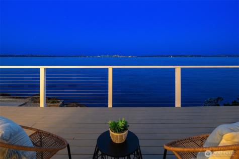 4692 Rockaway Beach Road NE Bainbridge Island WA 98110