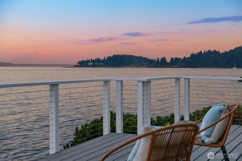 4692 Rockaway Beach Road NE Bainbridge Island WA 98110