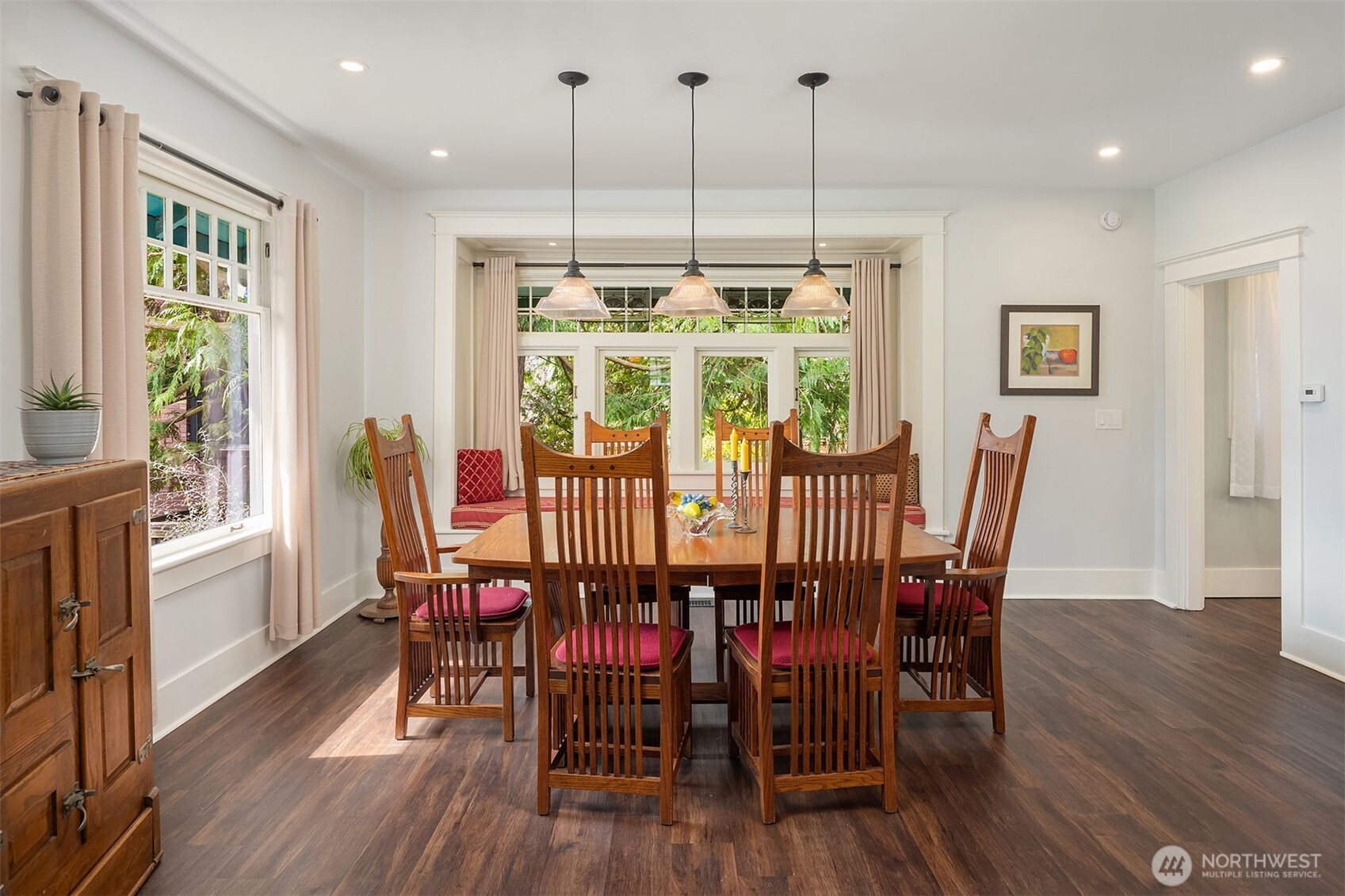 846 NE 89th Street Seattle WA 98115