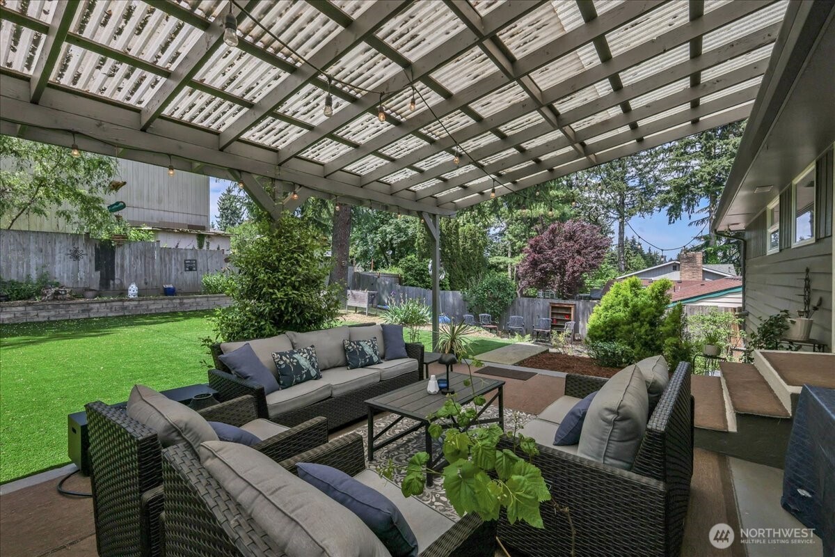 829 Maplewood Avenue Kent WA 98030