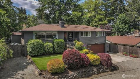 829 Maplewood Avenue Kent WA 98030