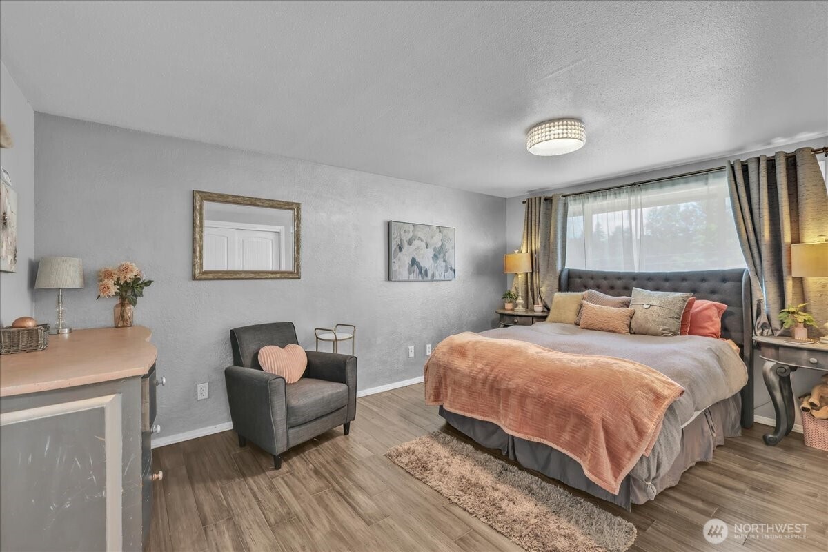829 Maplewood Avenue Kent WA 98030