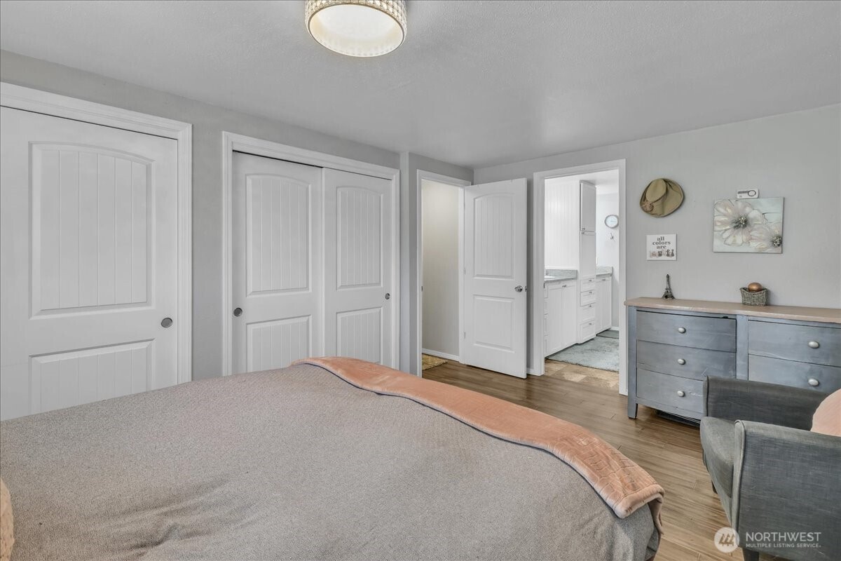 829 Maplewood Avenue Kent WA 98030