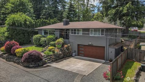829 Maplewood Avenue Kent WA 98030
