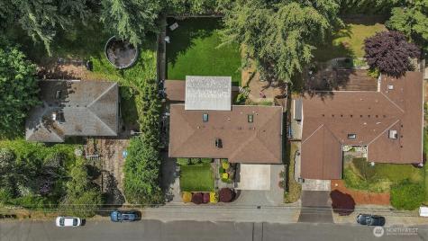 829 Maplewood Avenue Kent WA 98030