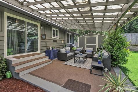 829 Maplewood Avenue Kent WA 98030