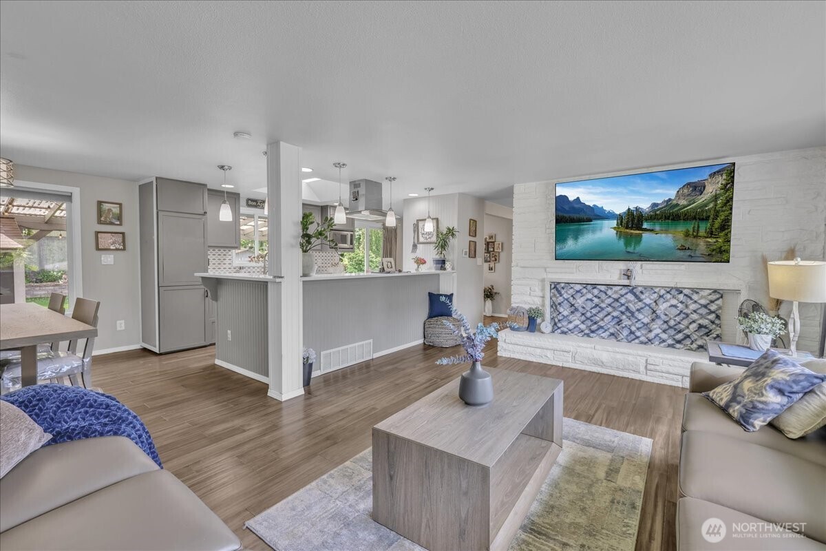 829 Maplewood Avenue Kent WA 98030