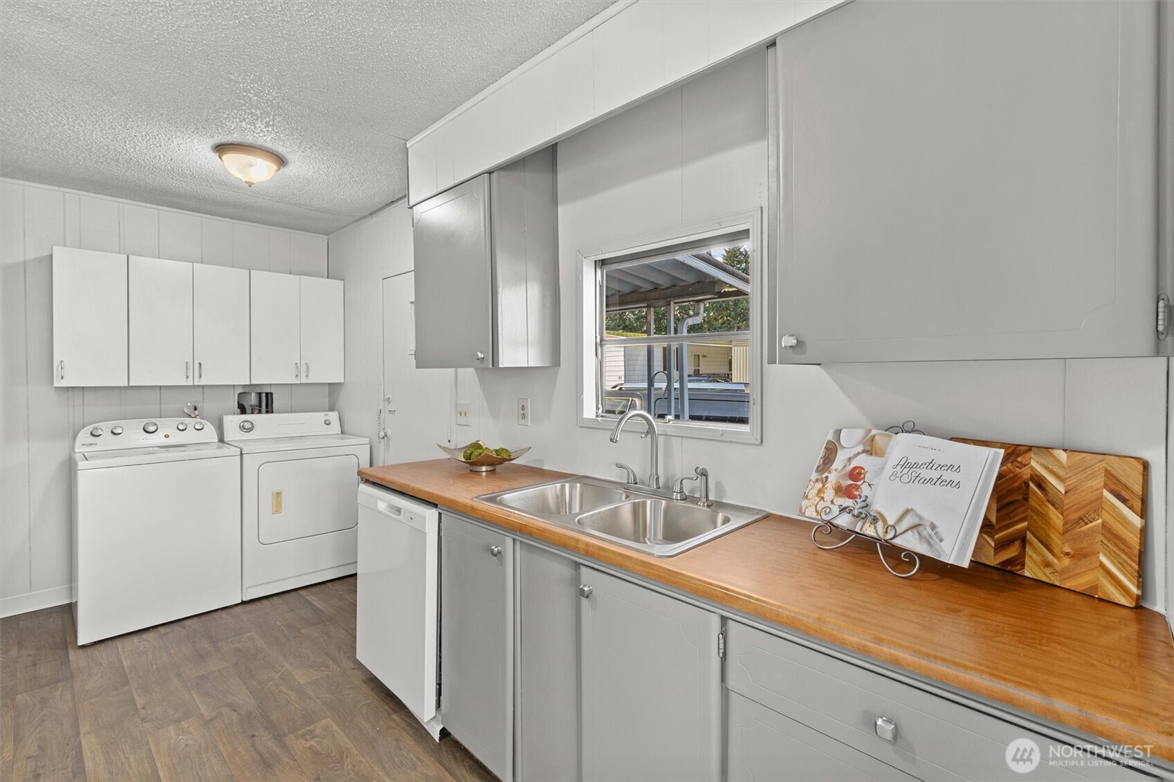 11622 Silver Lake Road Everett WA 98208