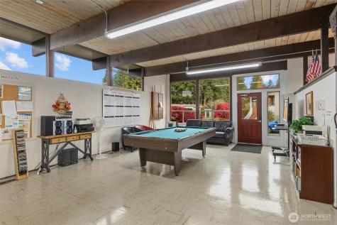 11622 Silver Lake Road Everett WA 98208
