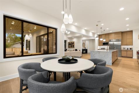 836 130th Avenue NE Bellevue WA 98005