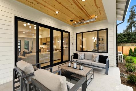 836 130th Avenue NE Bellevue WA 98005