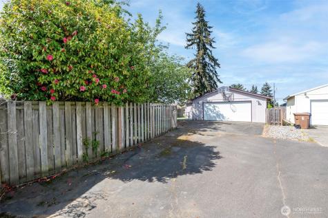 828 S Hawthorne Street Tacoma WA 98465
